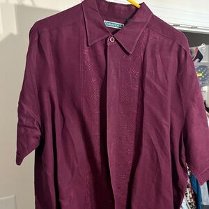 Cubavera Men's Maroon Short Sleeve Shirt